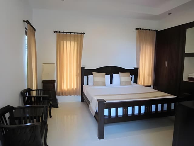 Garden Court Bungalow