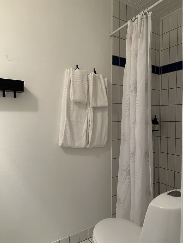 Standard Double Room, 1 Queen Bed, Non Smoking, Courtyard View (Medium)