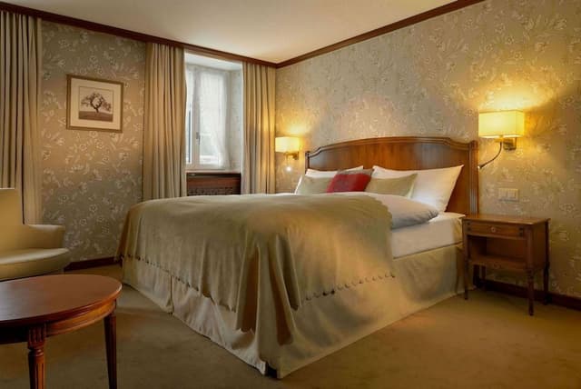 Edelweiss Deluxe Room, Mountain View