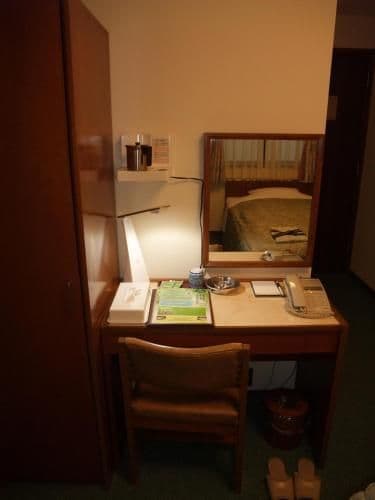 Single Room B - Non-Smoking