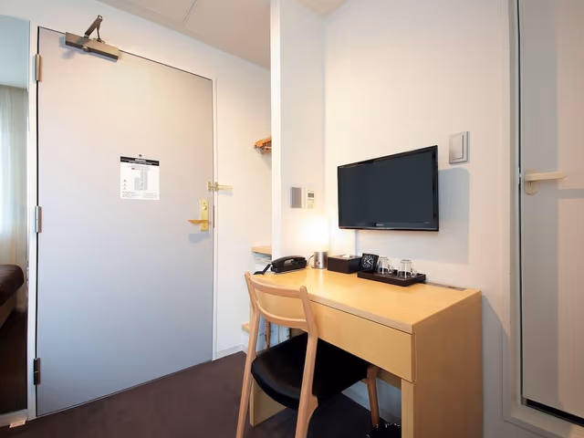 Compact Twin Room, Non Smoking, Annex Building (2 beds/110cm)