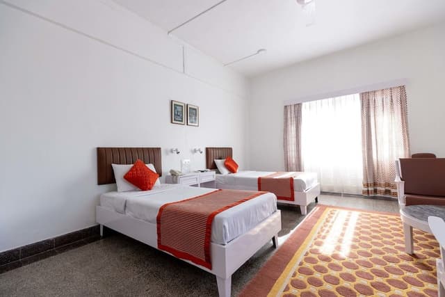 Standard Single Room