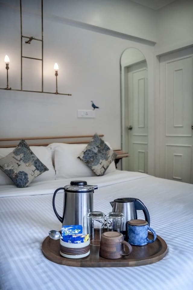 Luxury Room (Queen Bed)