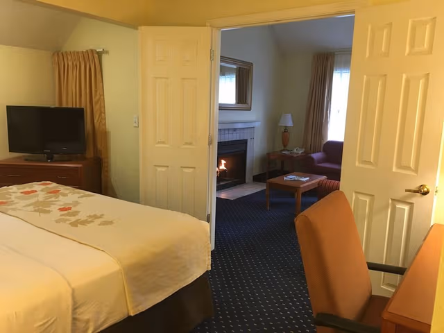 Loft, Multiple Beds, Non Smoking (Two-Bedroom Loft Suite)
