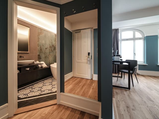 Modern, air-conditioned rooms, without balcony