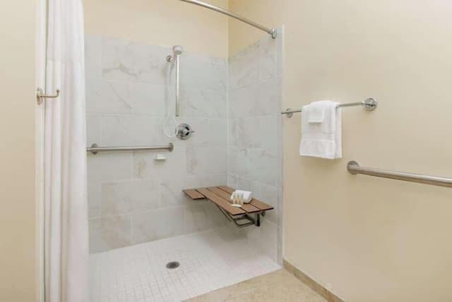 Deluxe Room, 2 Queen Beds
