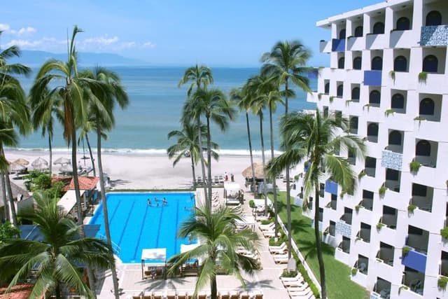 Ocean Front Deluxe Room