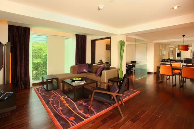 One Bedroom Premium Suite