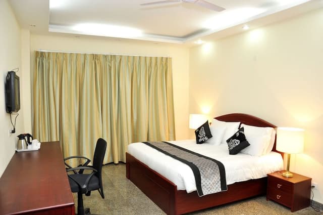Premium Room