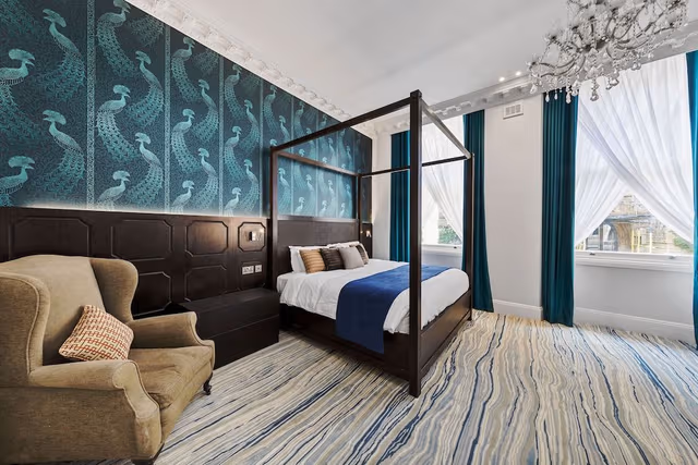 Signature Studio Suite