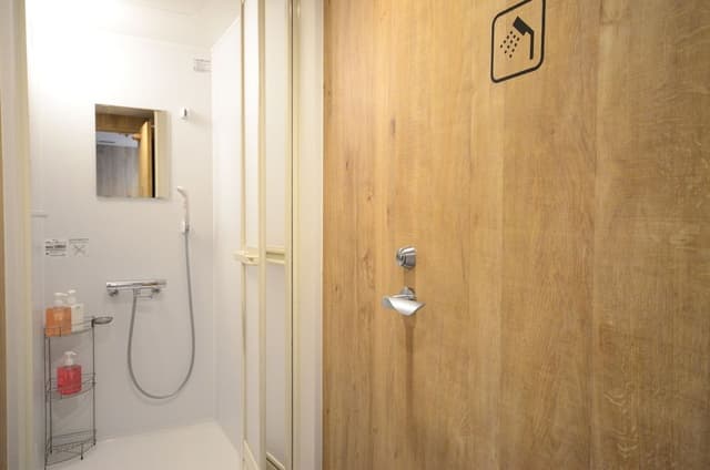 Cabin, Women only, Non Smoking (First Class)