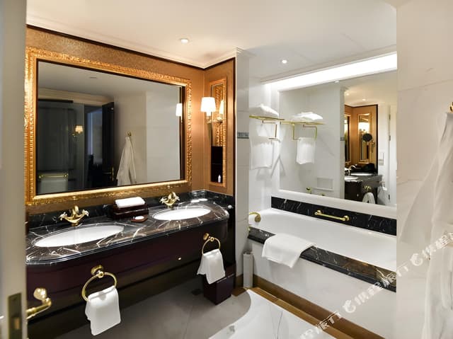 Business Suite