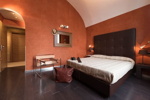 Classic Double Room, Partial Sea View