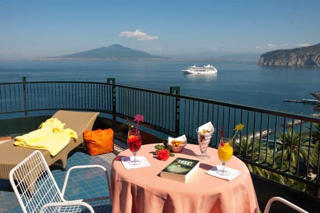 Suite with Sea View