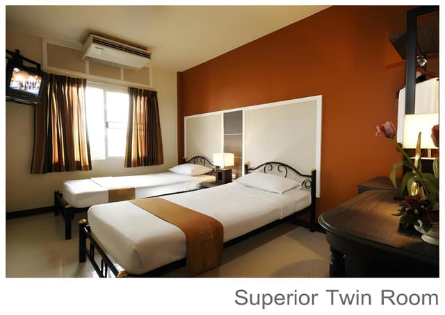 Superior Twin Room