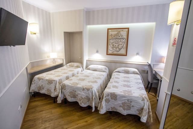 Triple Room