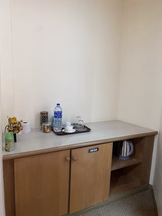 Semi Suite