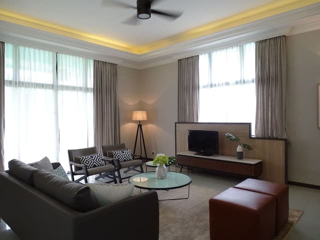 Mahligai Villa, 4-Bedroom (1 King & 6 Single Beds)