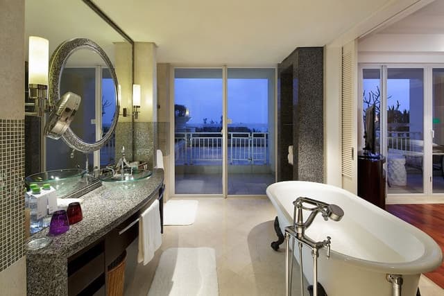 Premier Suite, 1 Bedroom, Balcony, Ocean View