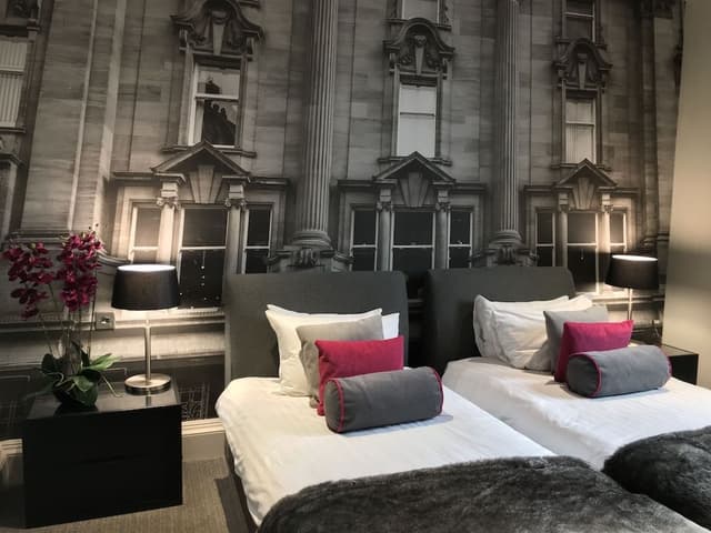 Deluxe Twin Room
