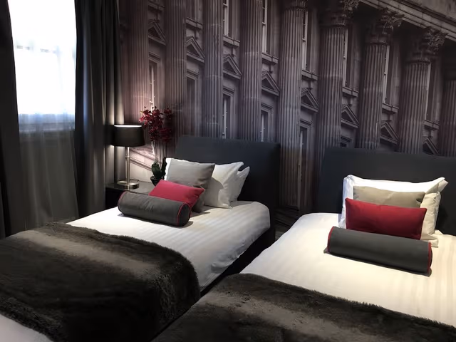 Standard Twin Room