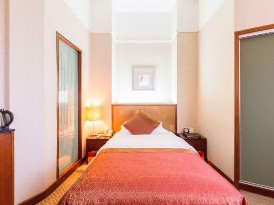 Elegant Single Room