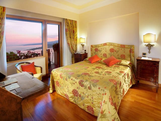 Superior Double or Twin Room with Sea View