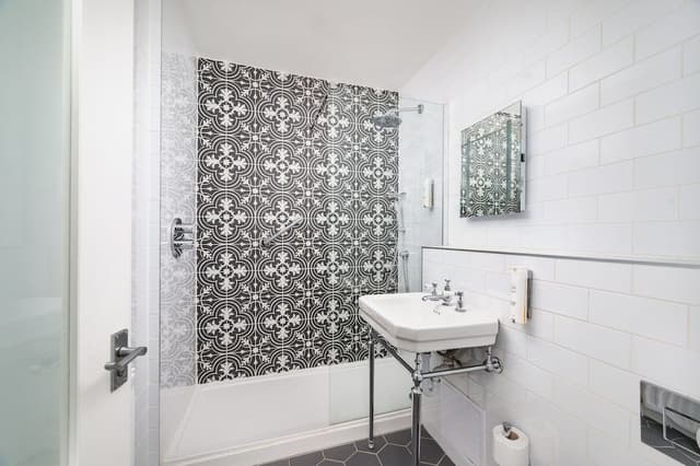 Carlton Classic Twin Room (Separate Building)