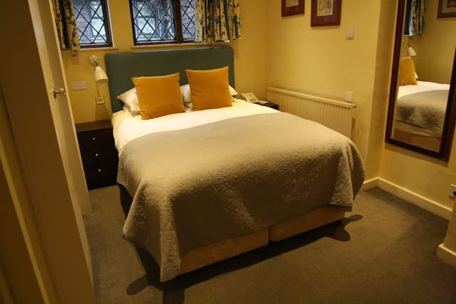 Cosy Double Room
