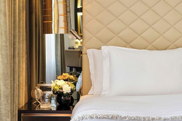 Room, 1 King Bed (View)