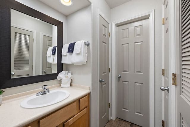 Condo, 1 Bedroom