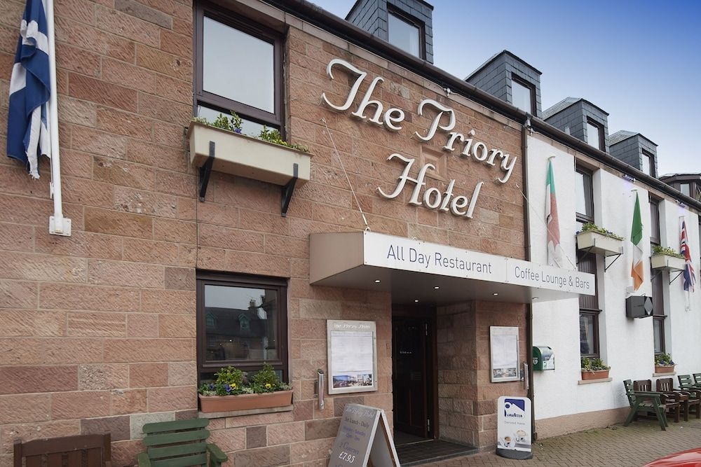 เดอะ ไพรเออรี โฮเทล (The Priory Hotel)2