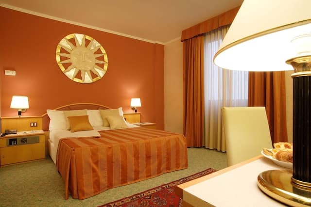 Economy Triple Room