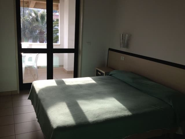 Basic Double or Twin Room, Ensuite