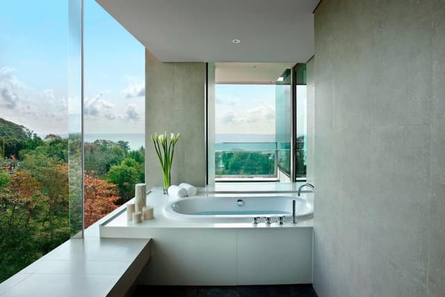 Suite, 1 King, Ocean view, Corner room