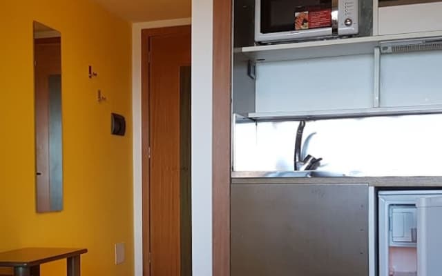 Apartment, Kitchenette