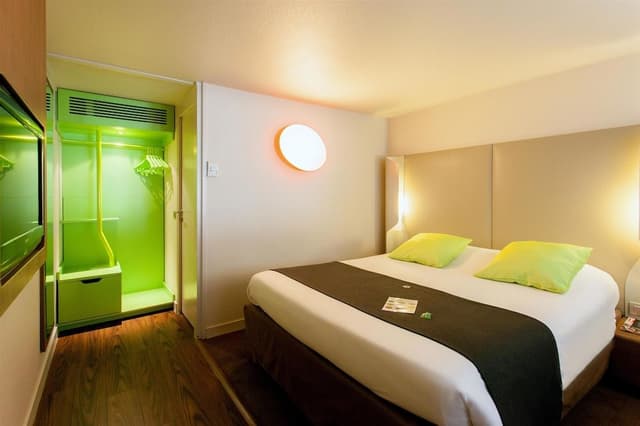 Standard Room, Multiple Beds (Junior Bed up to 10 years)