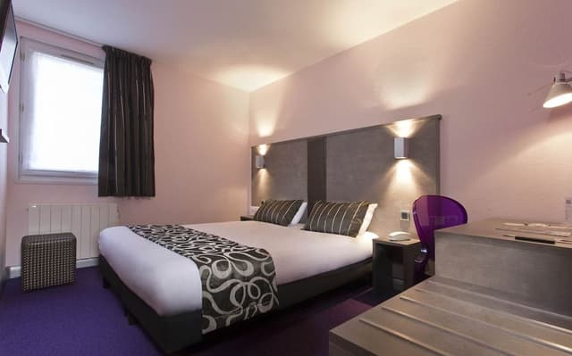 Superior Double Room (View back of the hotel)
