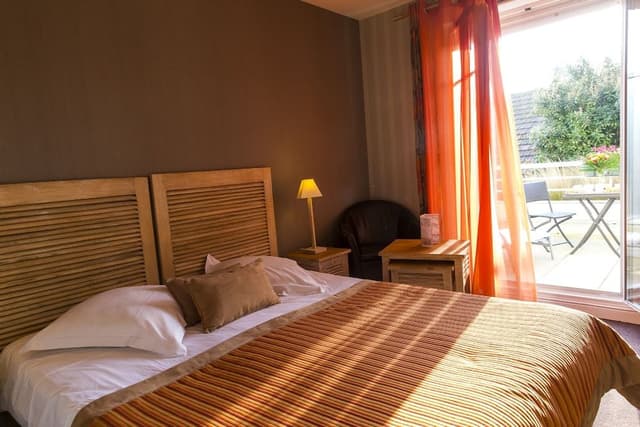 Room, Terrace