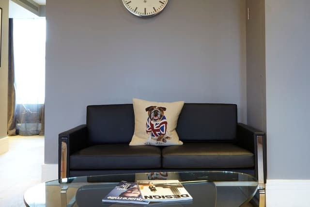 Signature Suite