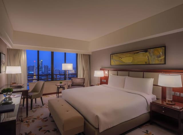 Club Premier Suite - King