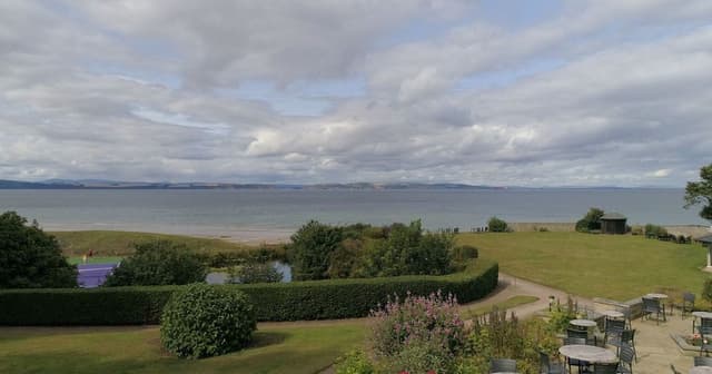 Seaview Feature