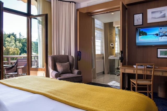 Room, Park View (Residence)