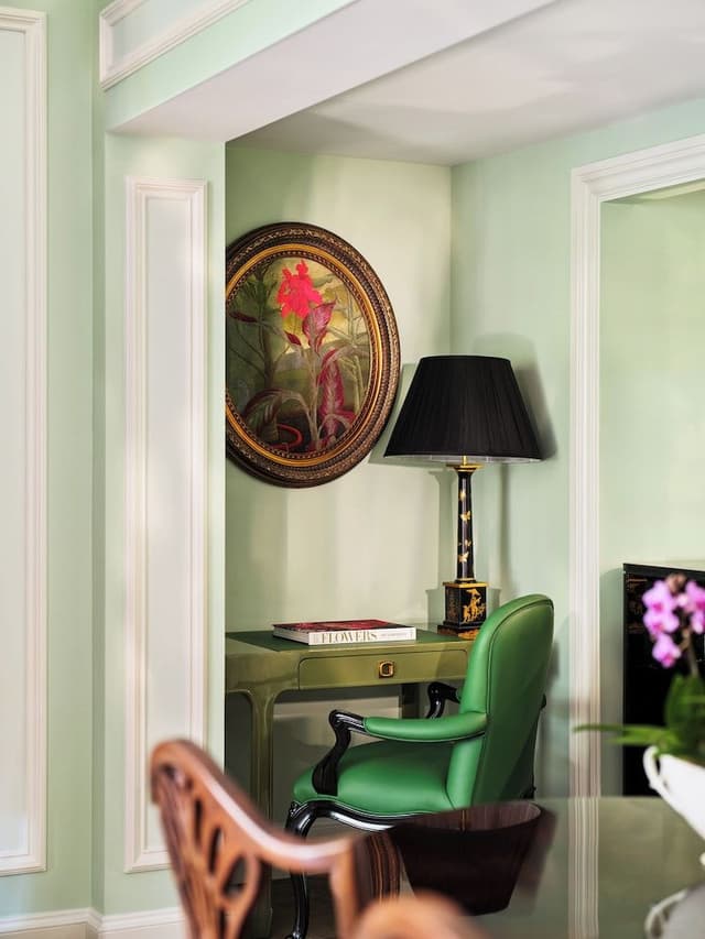 Suite (Belgravia)