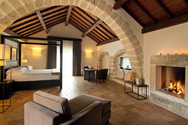 Suite, Sea View