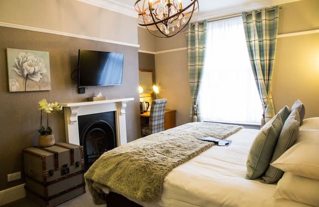 Deluxe Double or Twin Room