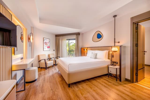 Comfort Family Side Sea View Room