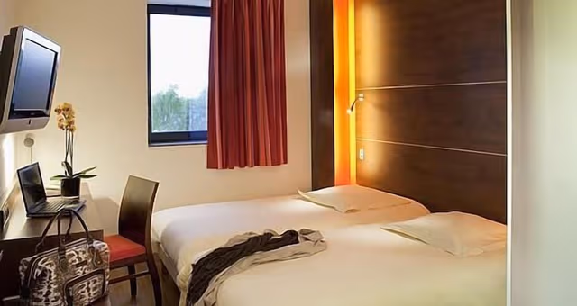 Comfort Twin Room