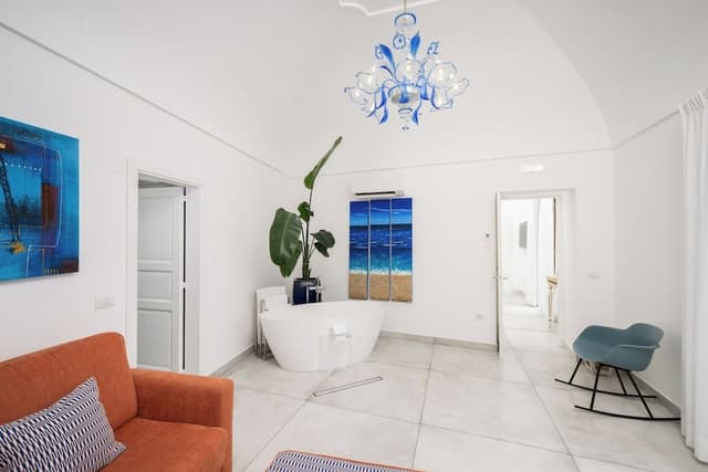 Suite, Sea View, Annex Building