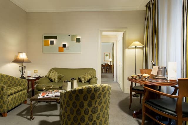 Suite King
